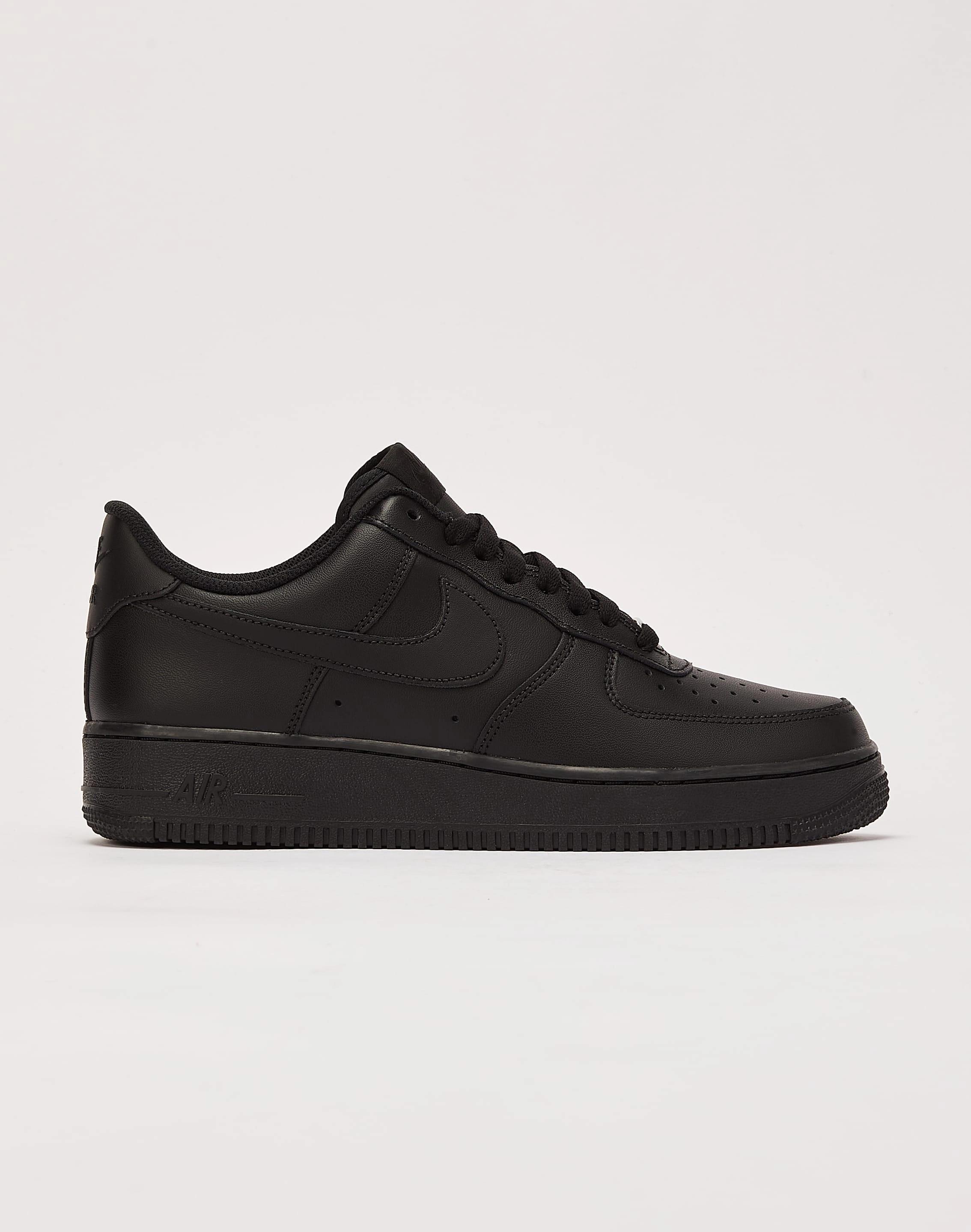 Activewear gear Nike Air Force 1 Low '07 Fashion sizes