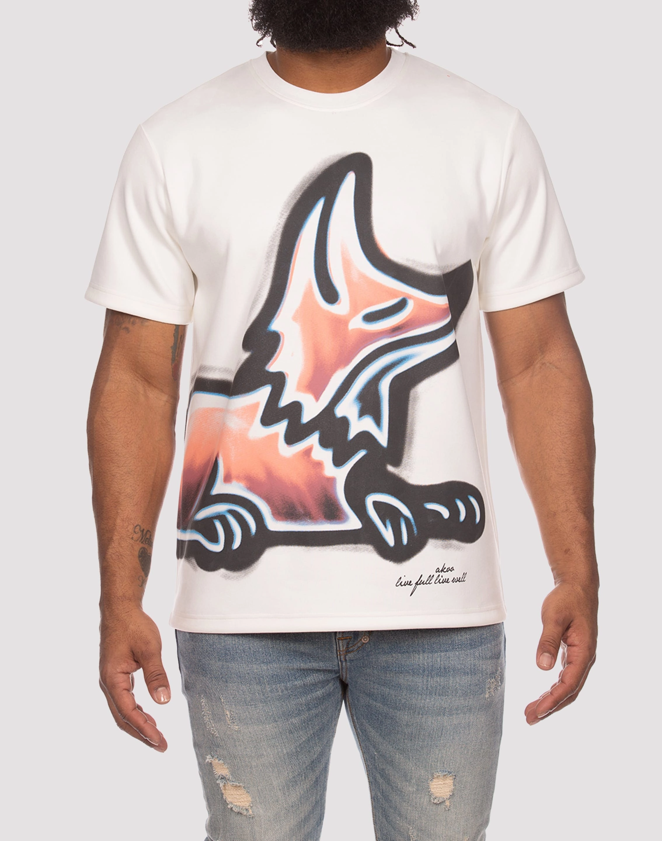 Akoo Brush Snobby White Tee Fashion bloggers' picks Minimalist fashion