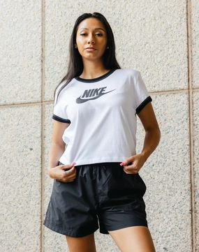 Athleisure fashion Nike Ringer Tee Fashionable options