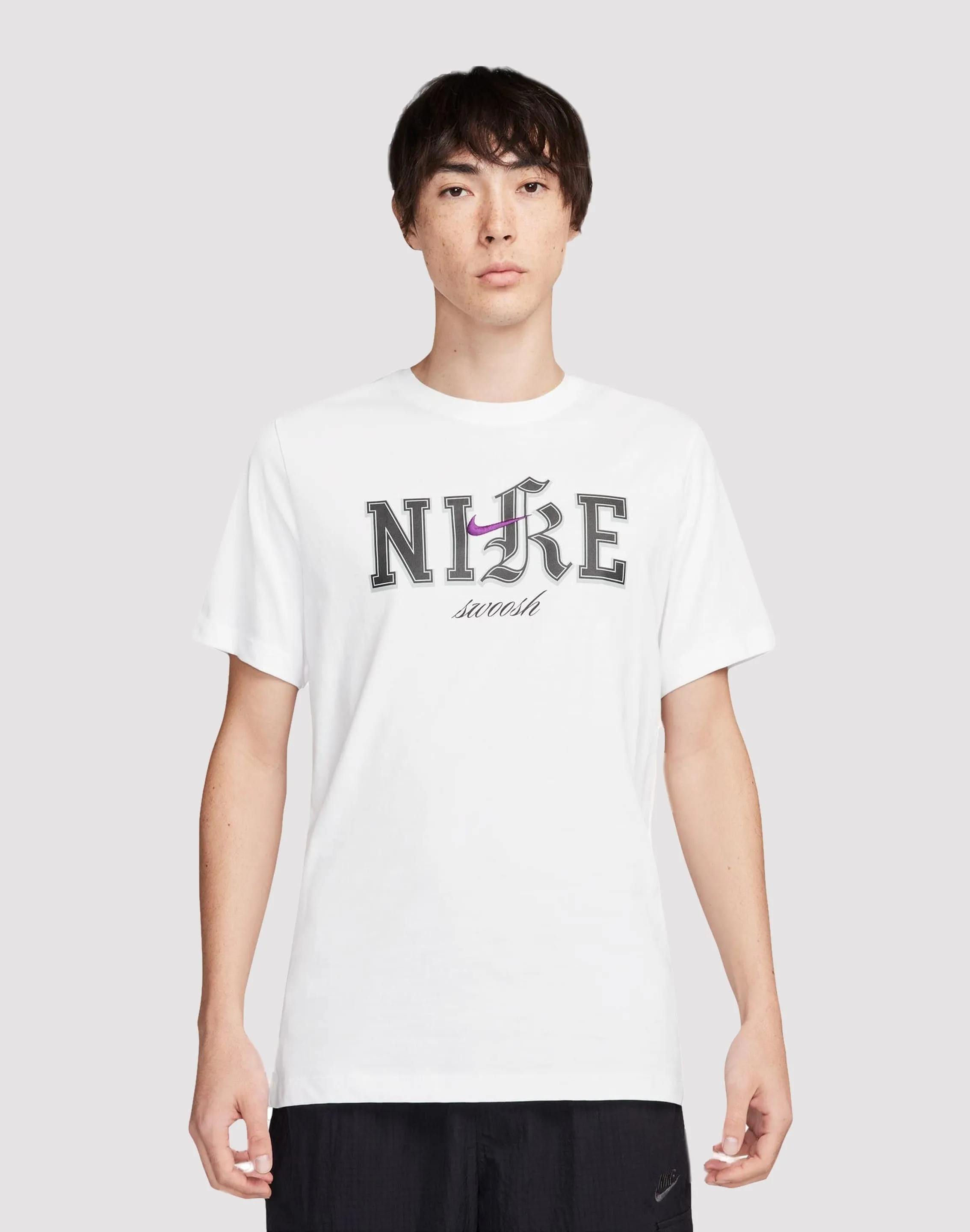 Best - selling fashion Nike Sportswear HBR DNA White Tee Hip - hop fashion
