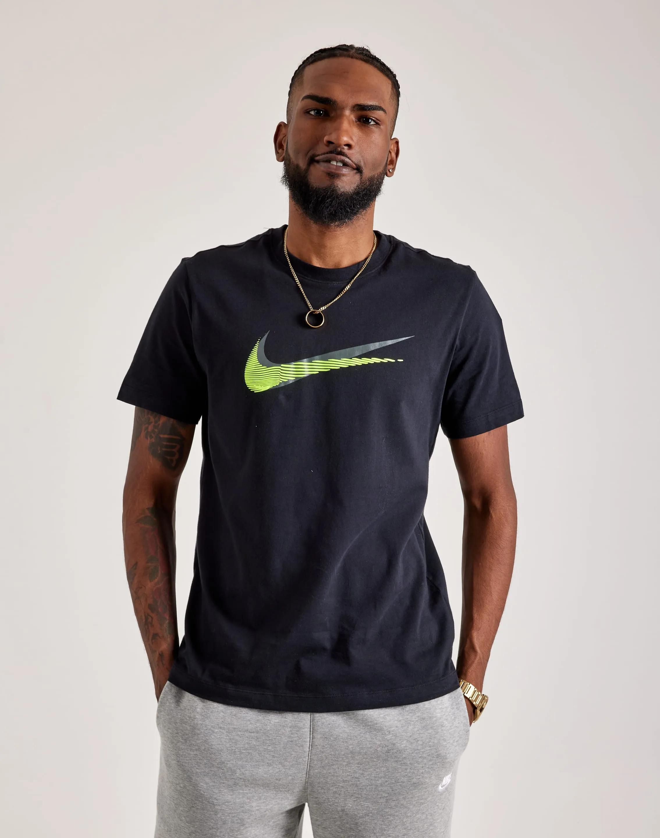 Nike Sportswear Tee Smart fashion (wearables) Hip - hop fashion