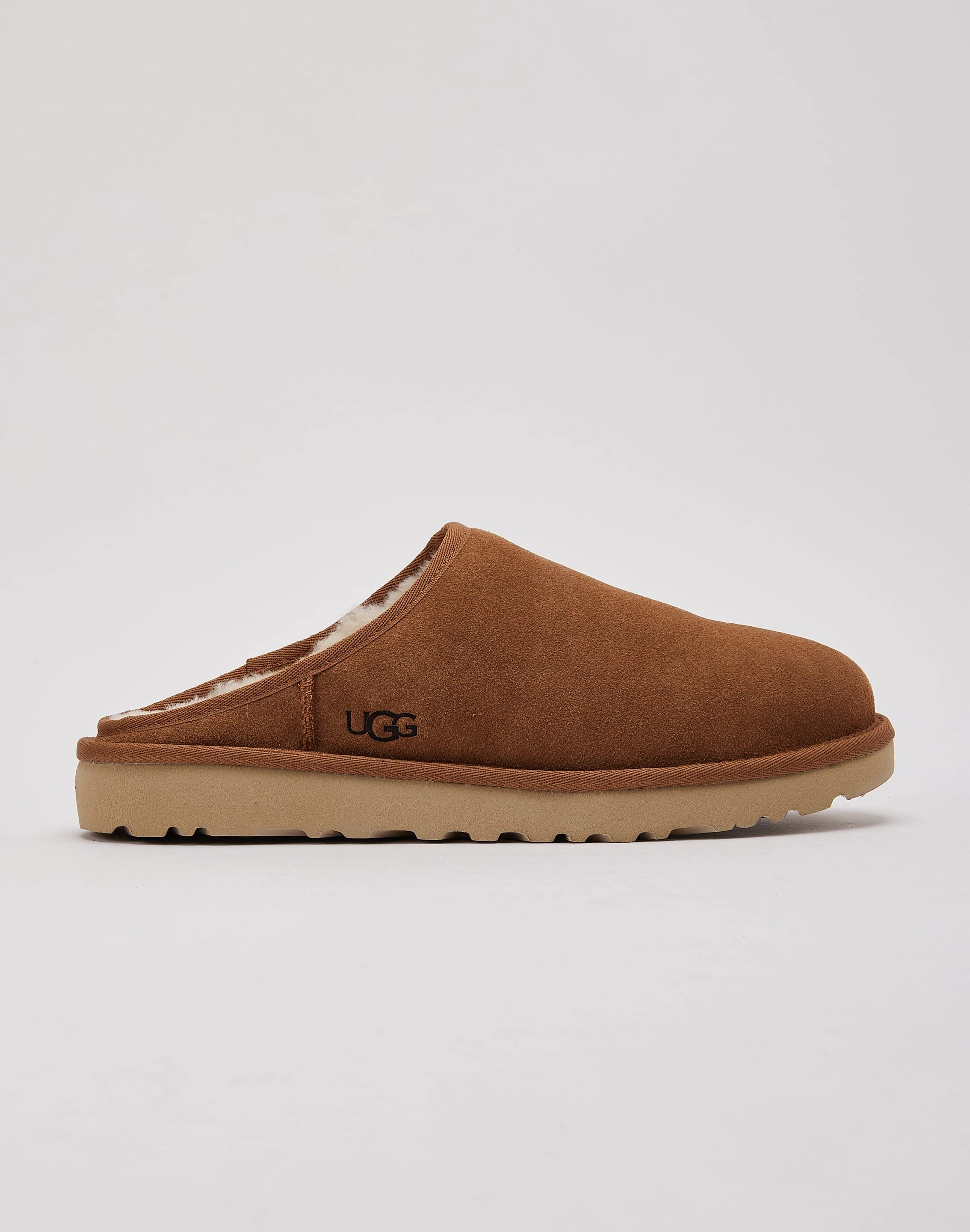 Clothing assortments UGG Classic Slip-On Athleisure fashion