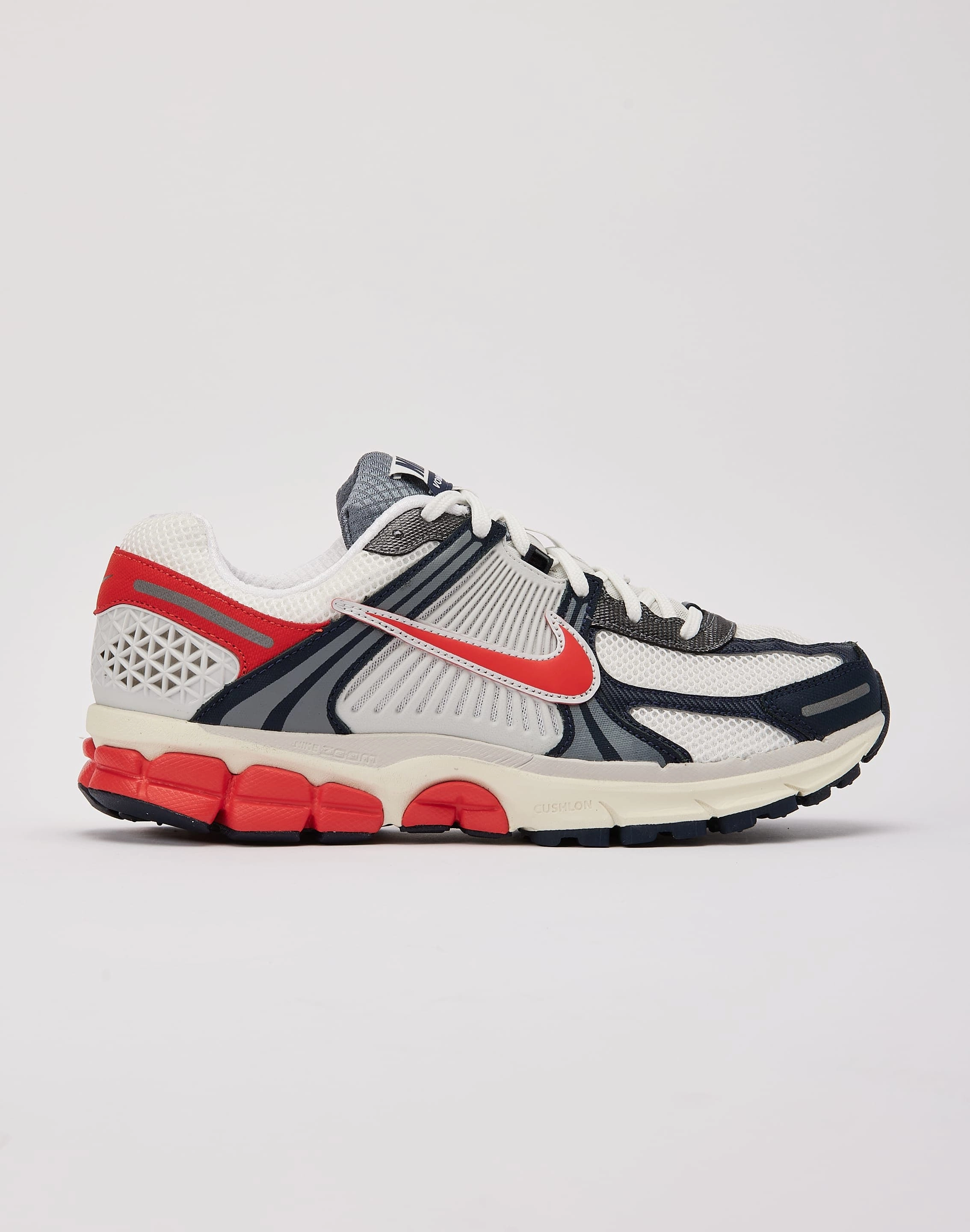 Comfortable apparel Nike Zoom Vomero 5 Fashion sizes