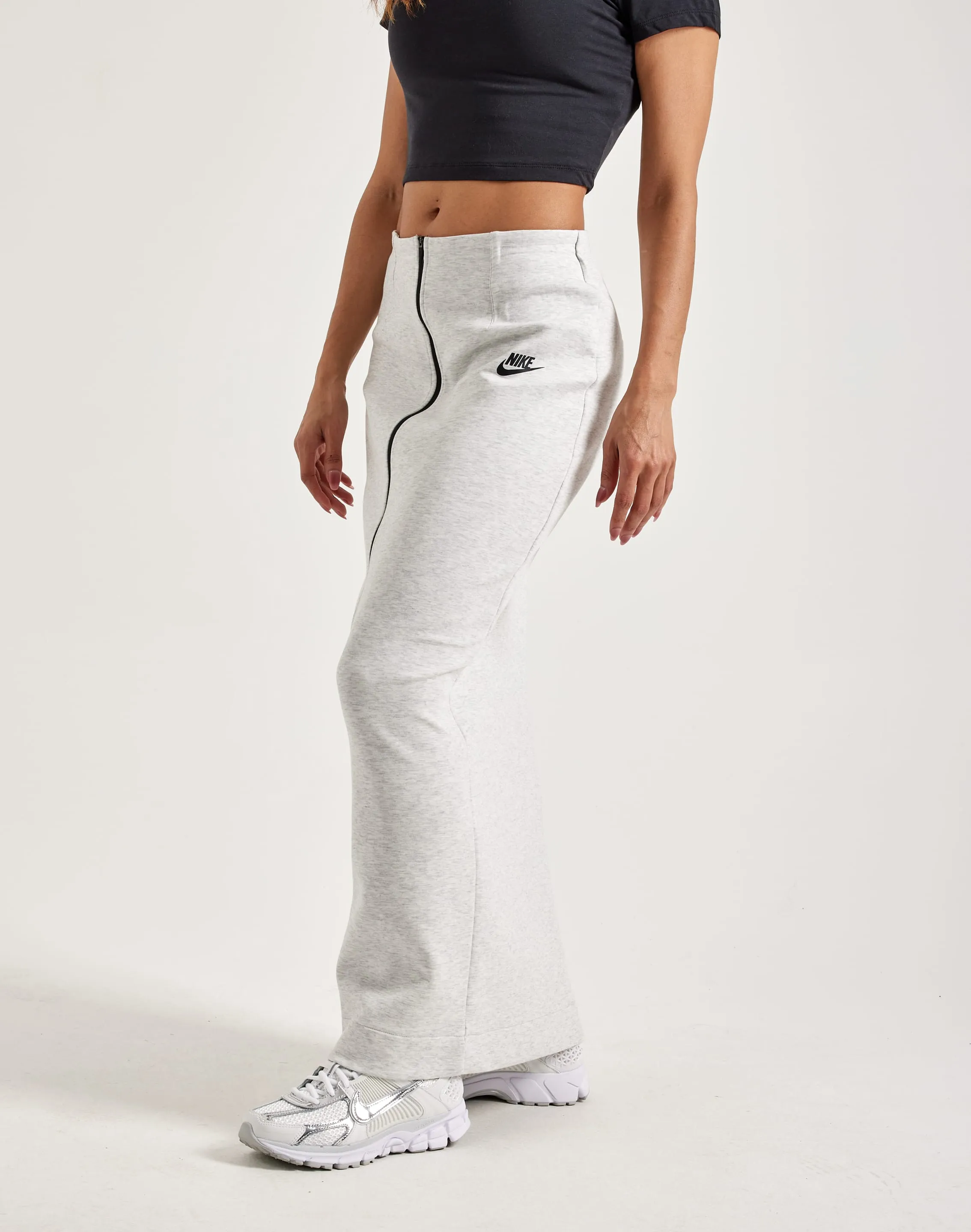 Everyday wear Nike Tech Fleece Slim Maxi Skirt Fashionable goods