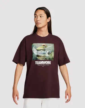 Fashion collections Nike Sportswear Max90 Tee Preppy style items