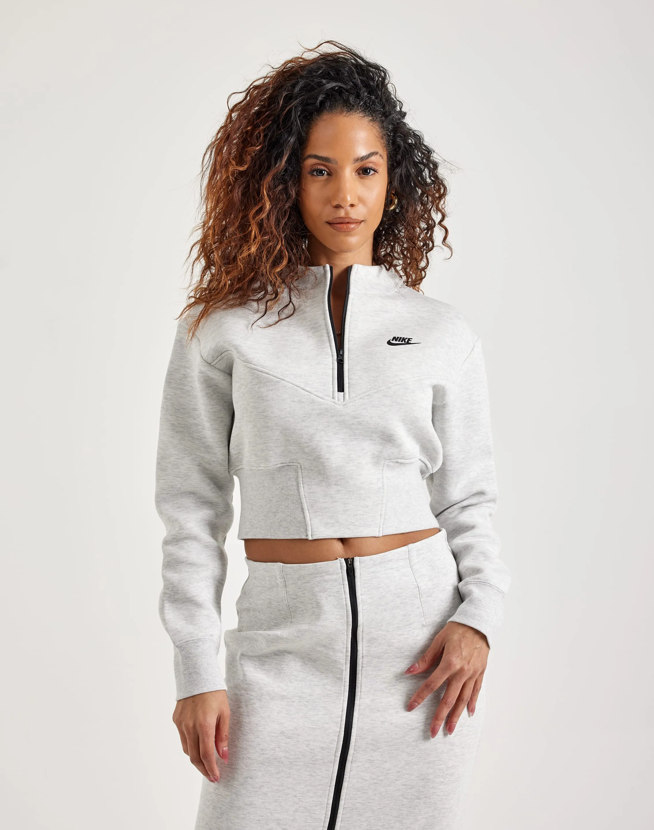 Fashion storage (wardrobes, hangers, etc.) Nike Tech Fleece Cropped Half-Zip Top Preppy style items