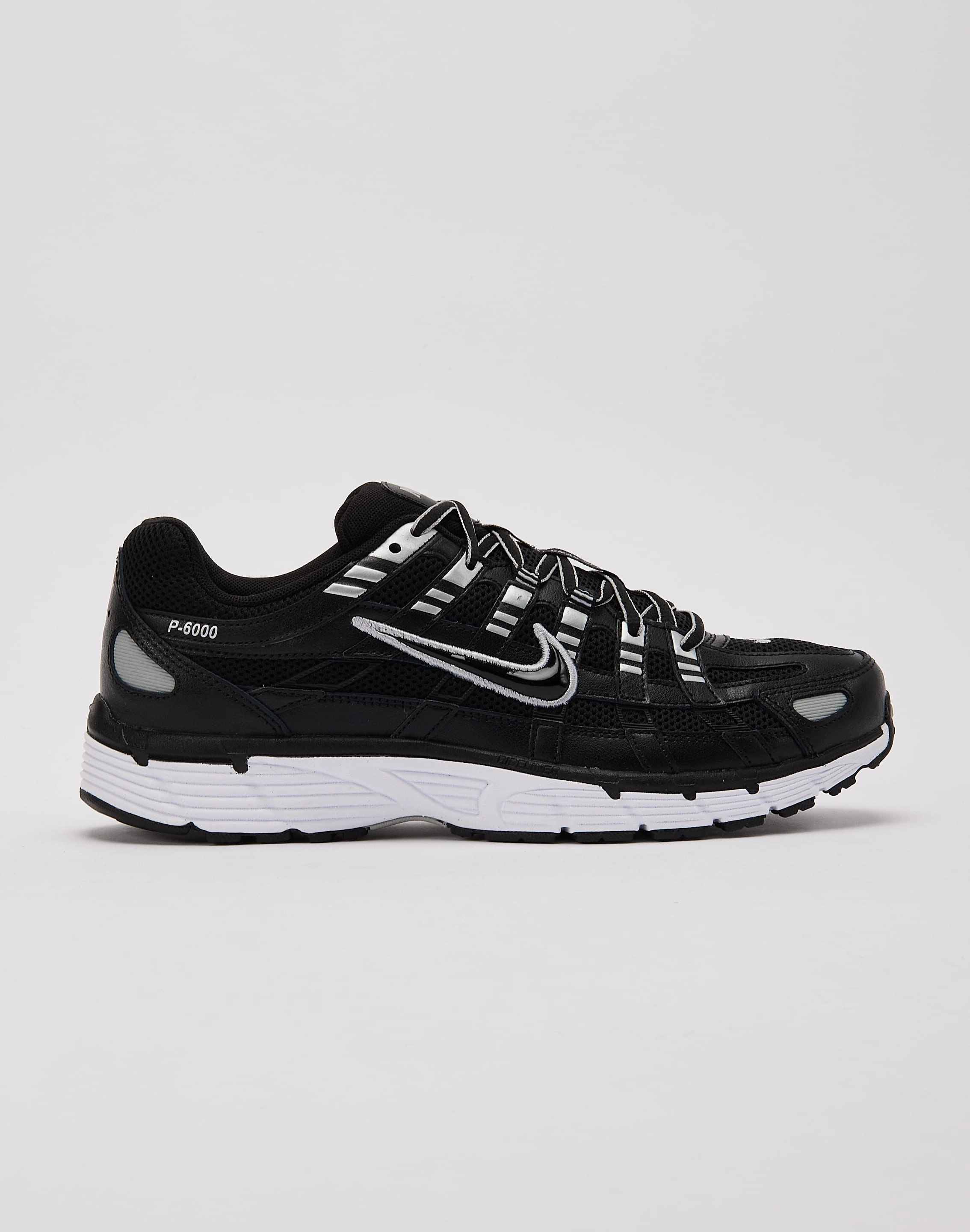 Fashion collections Nike P-6000 Fashion exhibitions