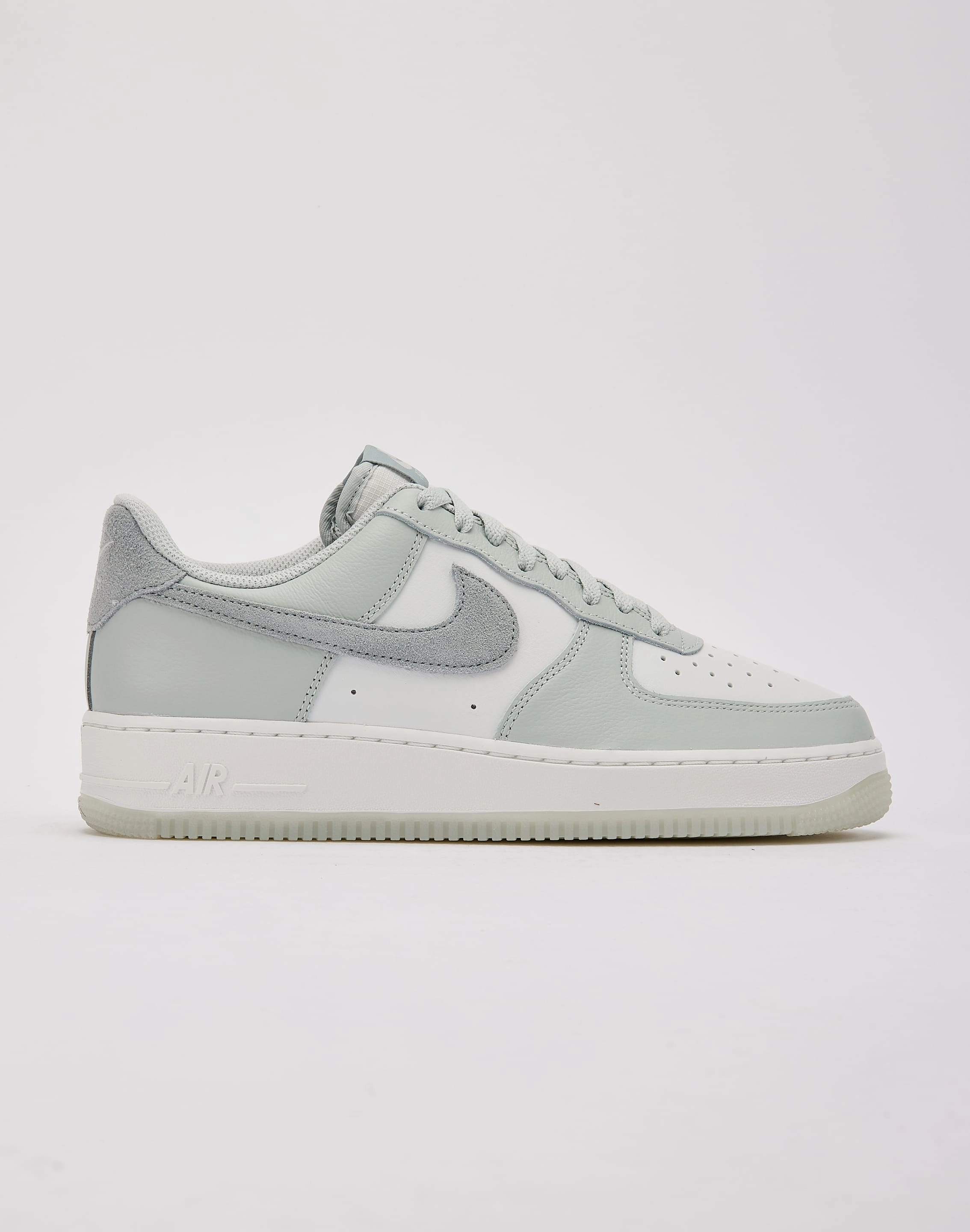 Fashion events Nike Air Force 1 Low '07 LV8 Casual wear options
