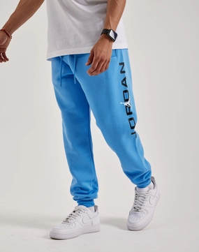 Fashion for all body types Jordan Essentials Fleece Joggers Popular fashion picks