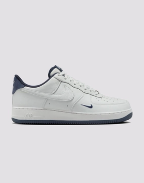 Fashion for all body types Nike Air Force 1 '07 LV8 Denim - based fashion
