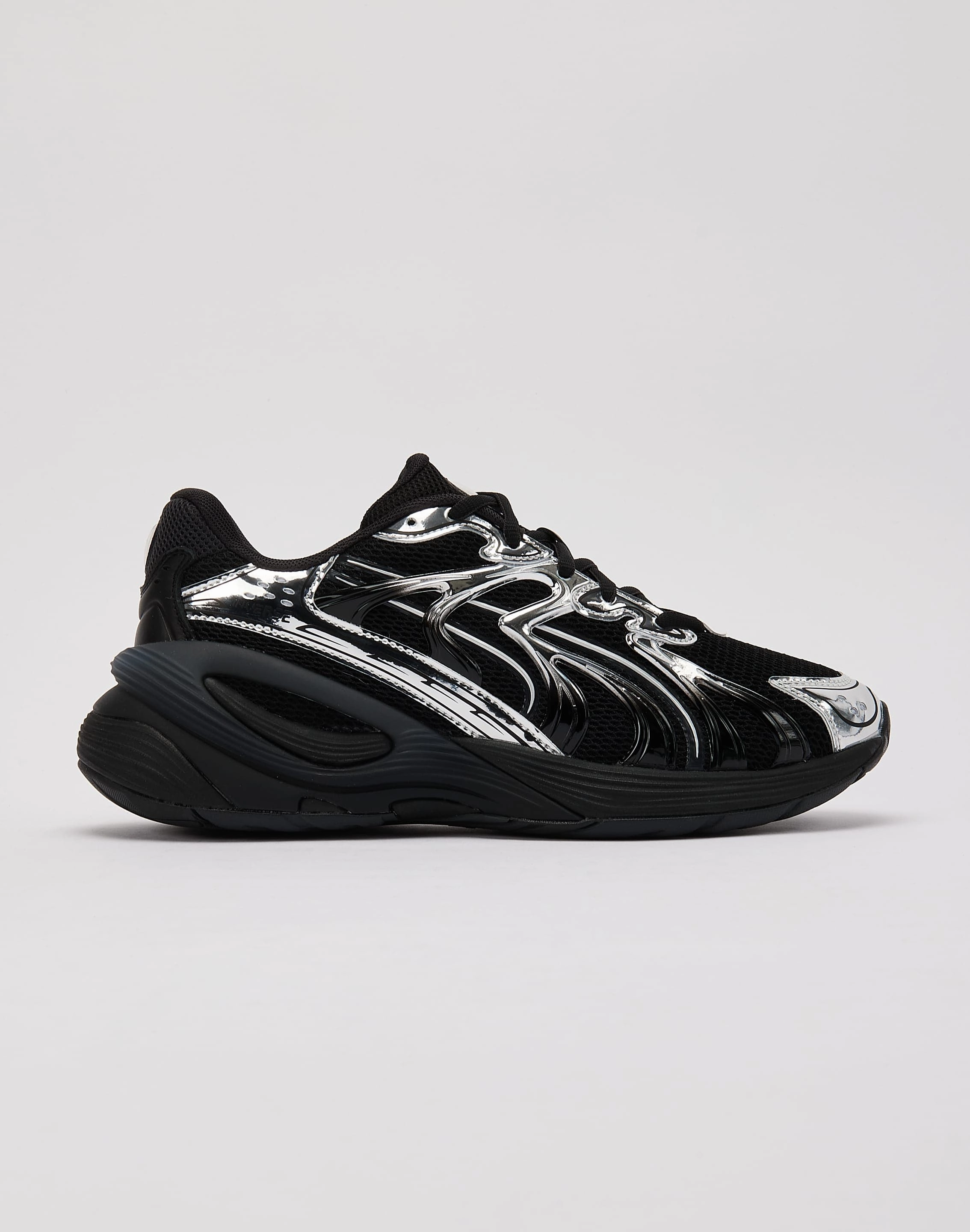 Fashion influencers' recommendations Puma Inverse Dimension Smart casual wear