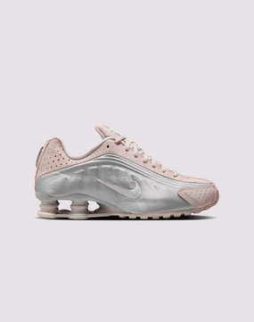 Fashion inspiration Nike Shox R4 "Barely Rose/Mtlc Platinum" Affordable fashion