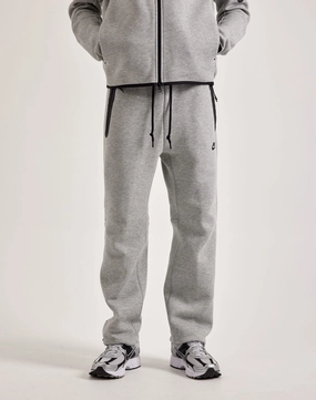 Fashion inspiration Nike Tech Fleece Open-Hem Pants Party wear