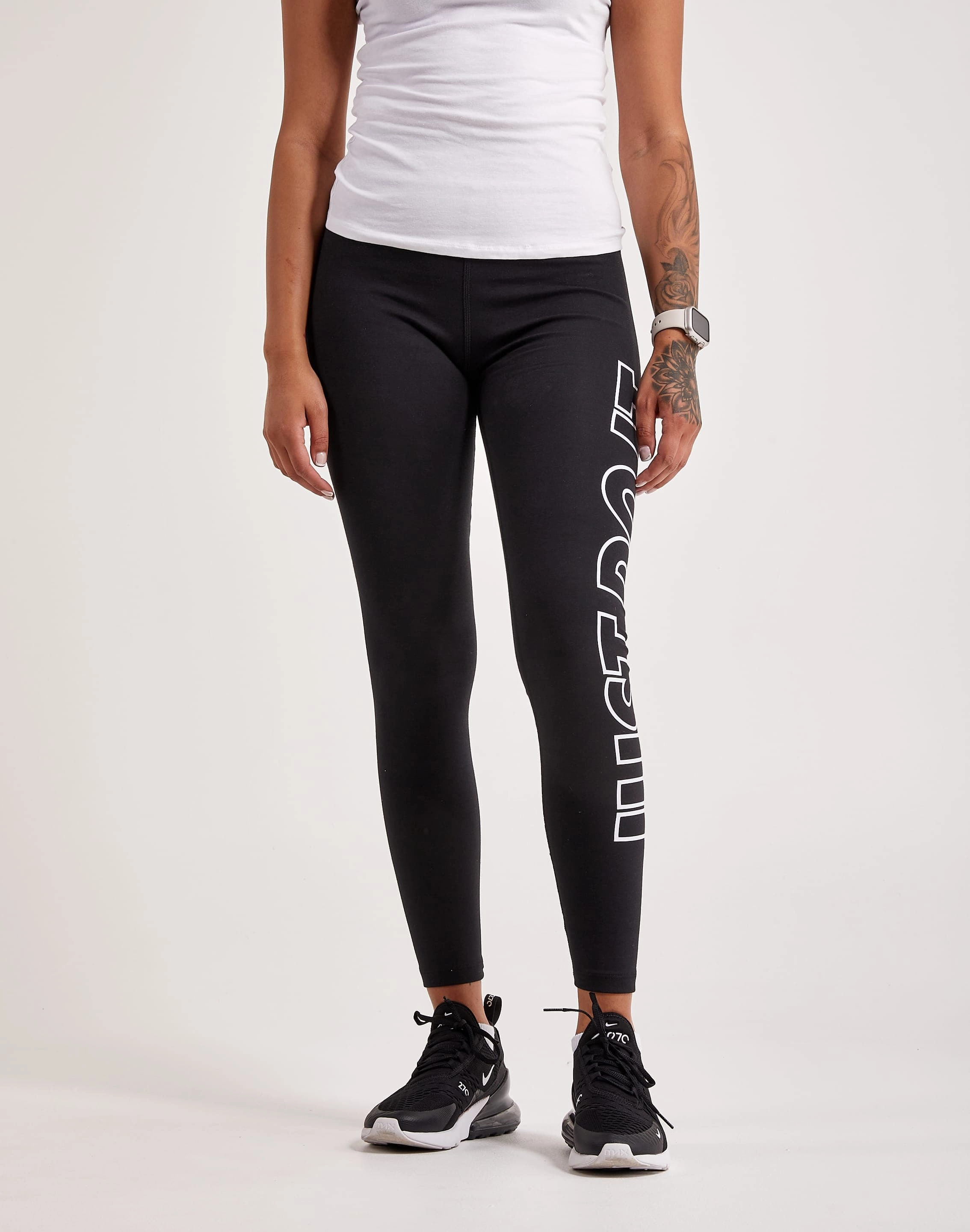 Beaded fashion items Nike Classics High-Waisted Leggings Activewear gear