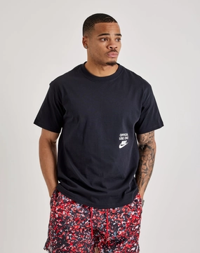 Fashion museums Nike Max90 Tee Minimalist fashion