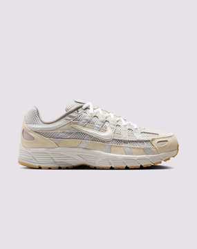 Fashion must - haves Nike P-6000 Fashion for all body types