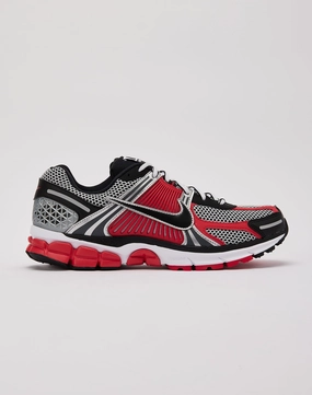 Fashion must - haves Nike Zoom Vomero 5 Wardrobe staples