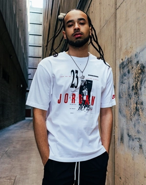 Fashion subscription services Jordan Reissue Graphic Tee Fashionable goods