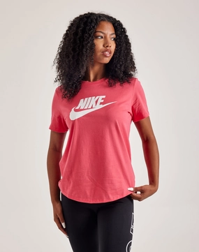 Fashion subscription services Nike Essential Icon Futura Tee Fashion essentials