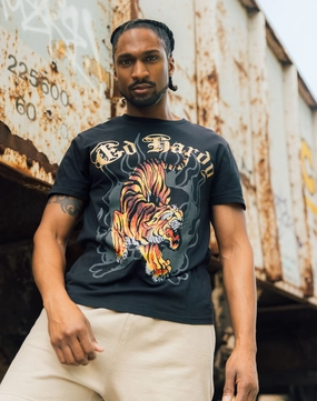 Fashionable goods Ed Hardy Crawling Tiger Rhinestone Tee Style statements