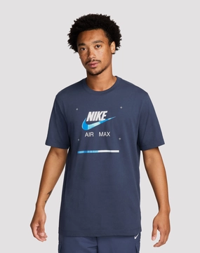 Fashionable options Nike Sportswear Tee Workwear options