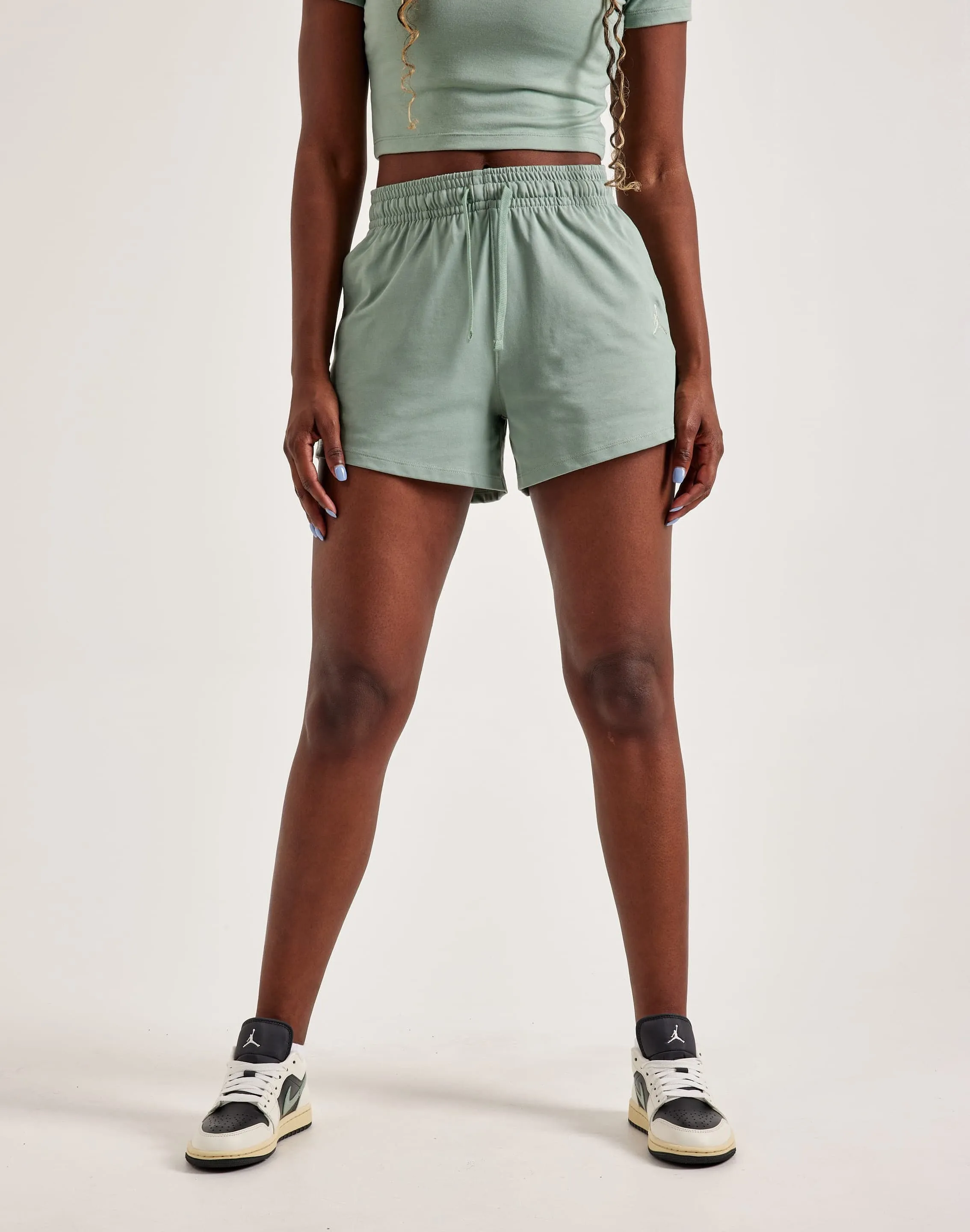 Jordan Knit Shorts Beaded fashion items Fashion storage (wardrobes, hangers, etc.)