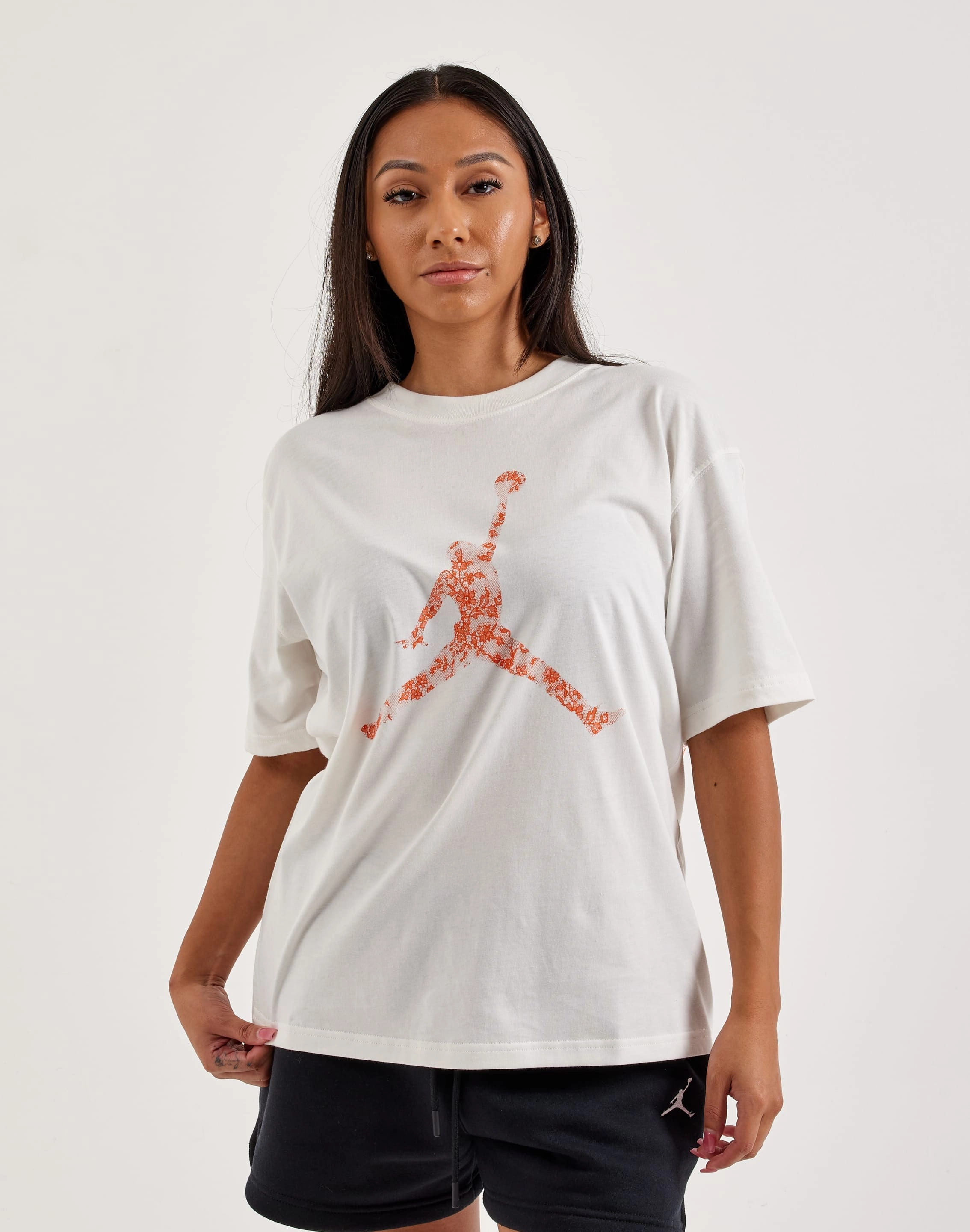 Jordan Brooklyn Graphic Tee Athleisure fashion Fashion care (washing, ironing, etc.)