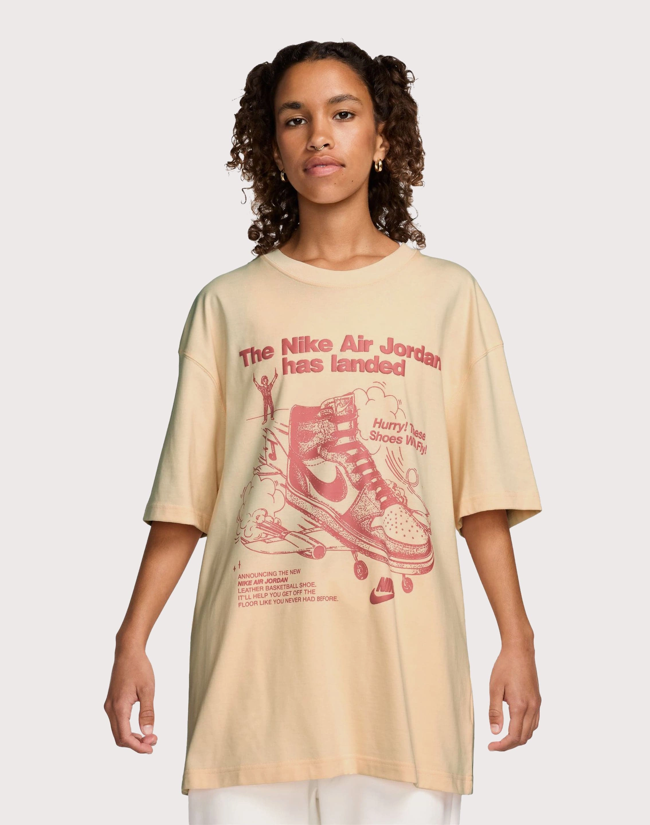 Jordan Oversized Graphic Tee Fashion exhibitions High - end fashion