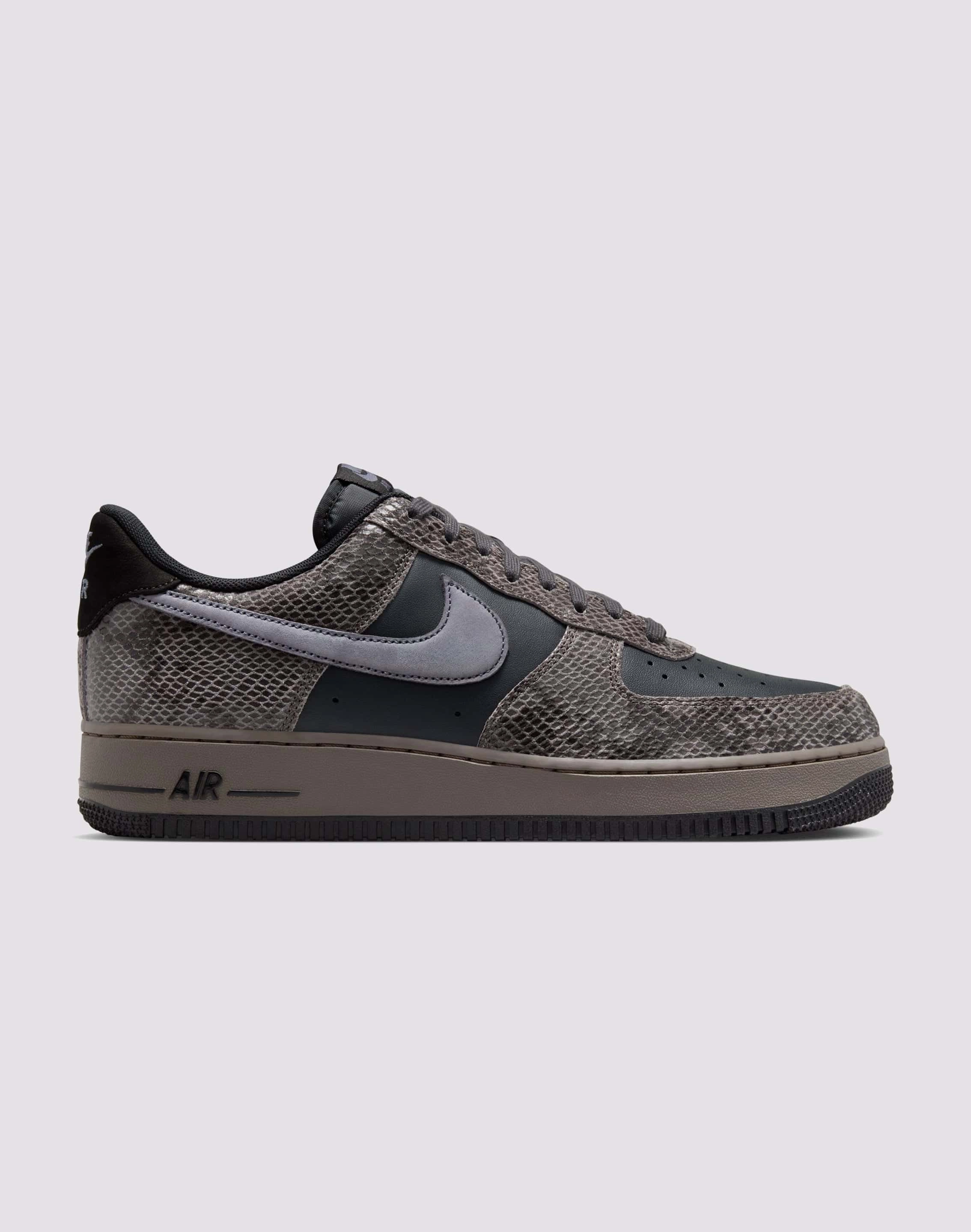 Linen - crafted fashion Nike Air Force 1 '07 LV8 Fashion-forward items