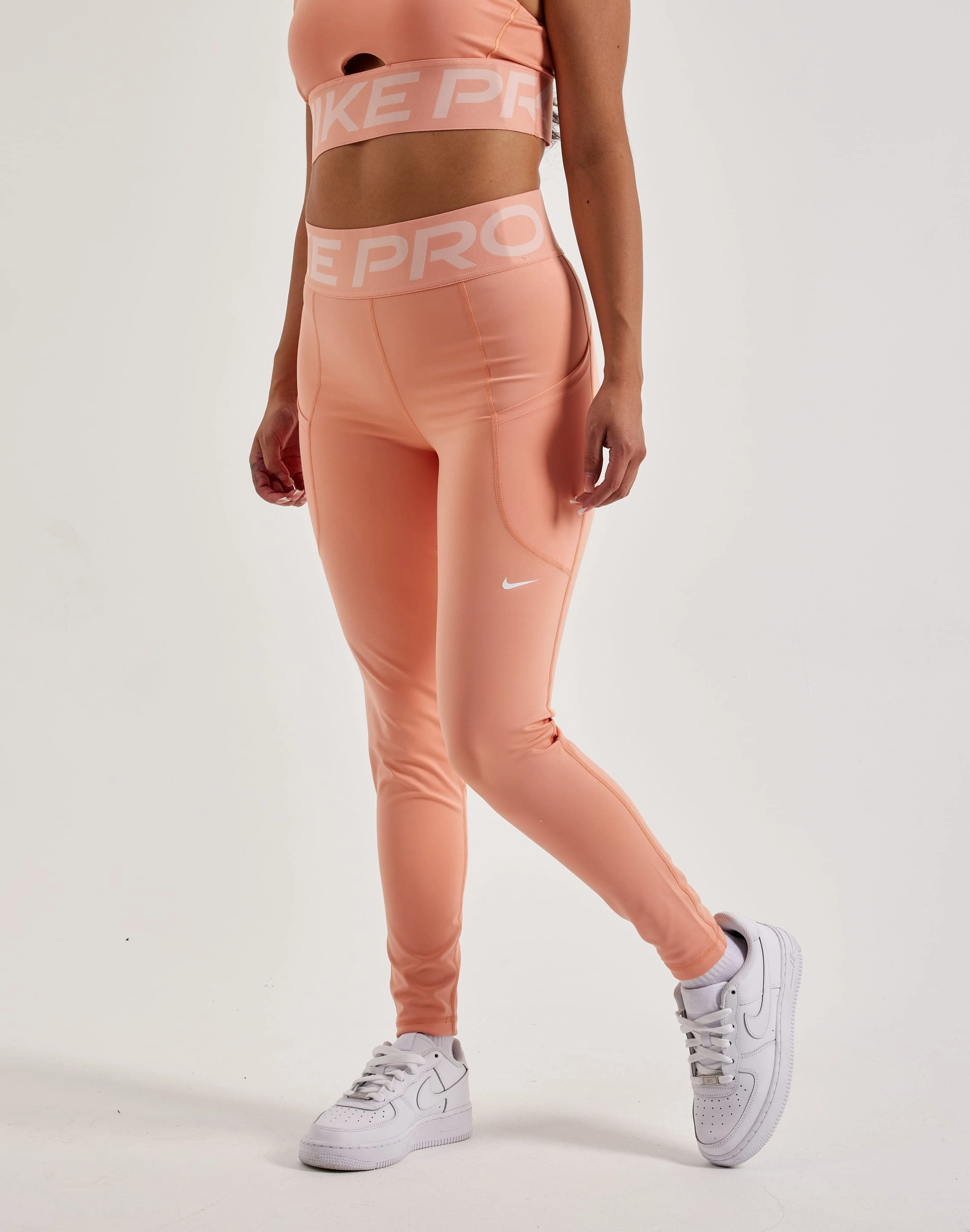Fashion customization Nike Pro Sculpt High-Waisted Leggings Fashion for all body types
