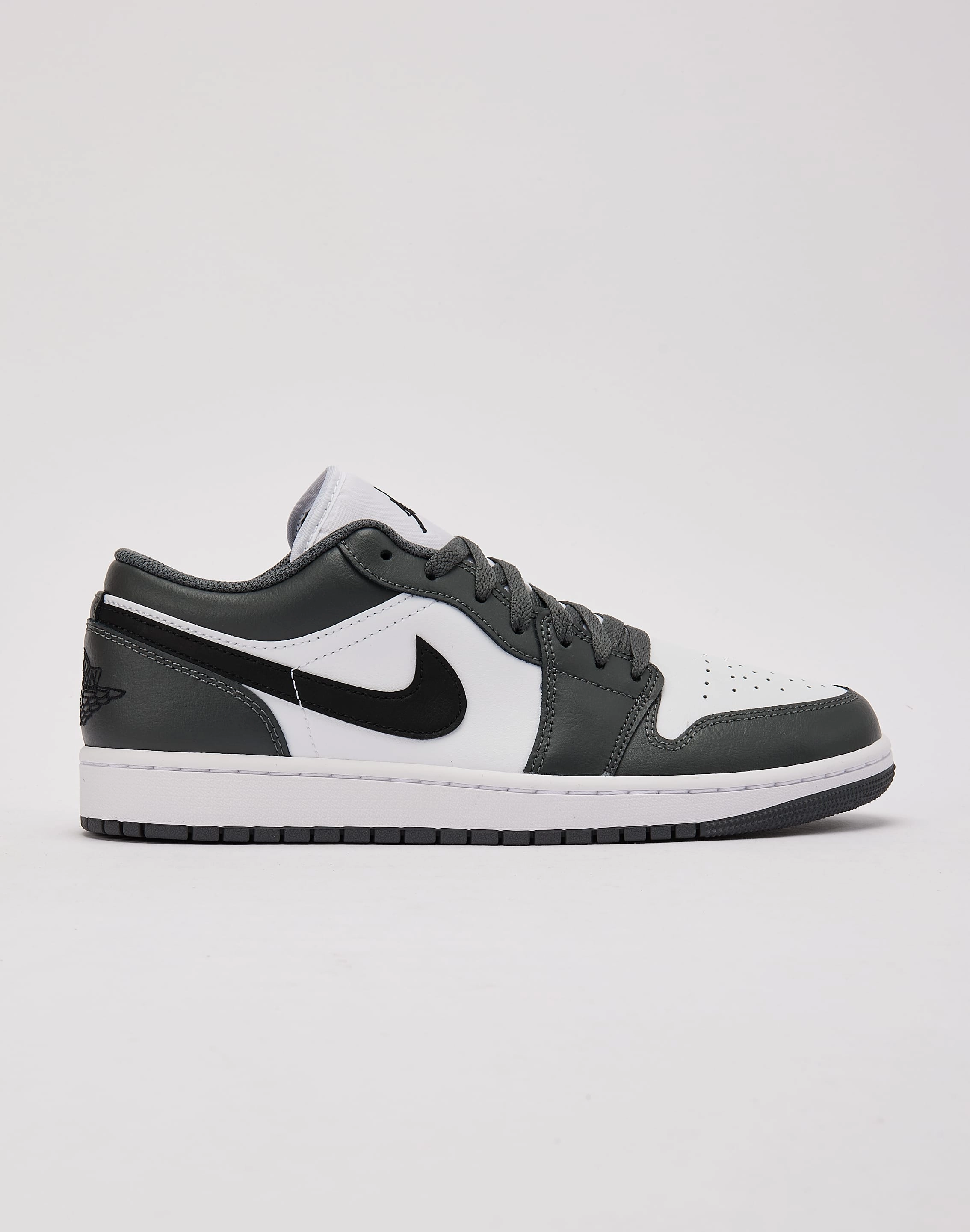 Minimalist fashion Jordan Air Jordan 1 Low Outerwear options
