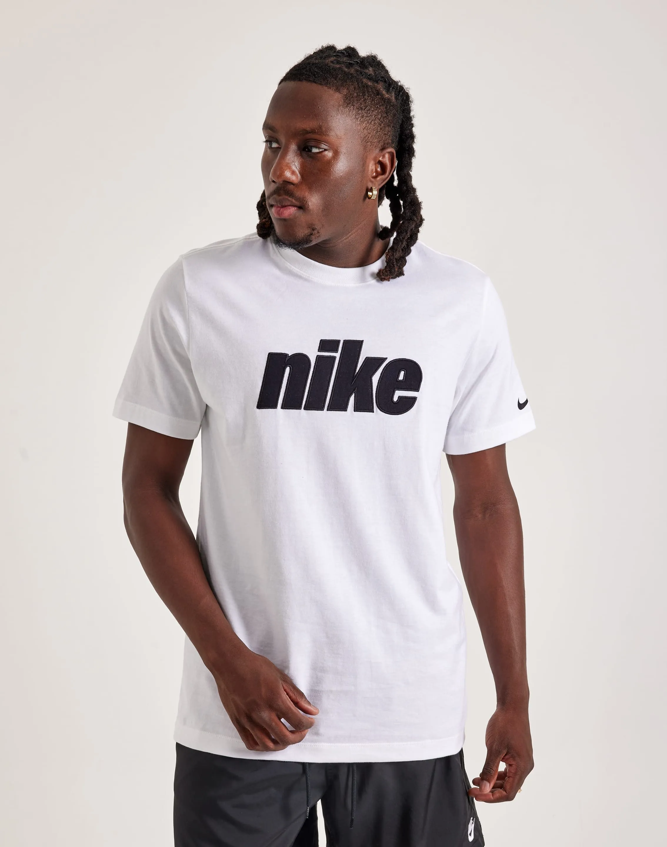 Nike Embroidered Logo Tee Designer fashion items Fashion exhibitions