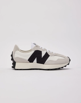 Modern fashion New Balance 327 Fashion exhibitions