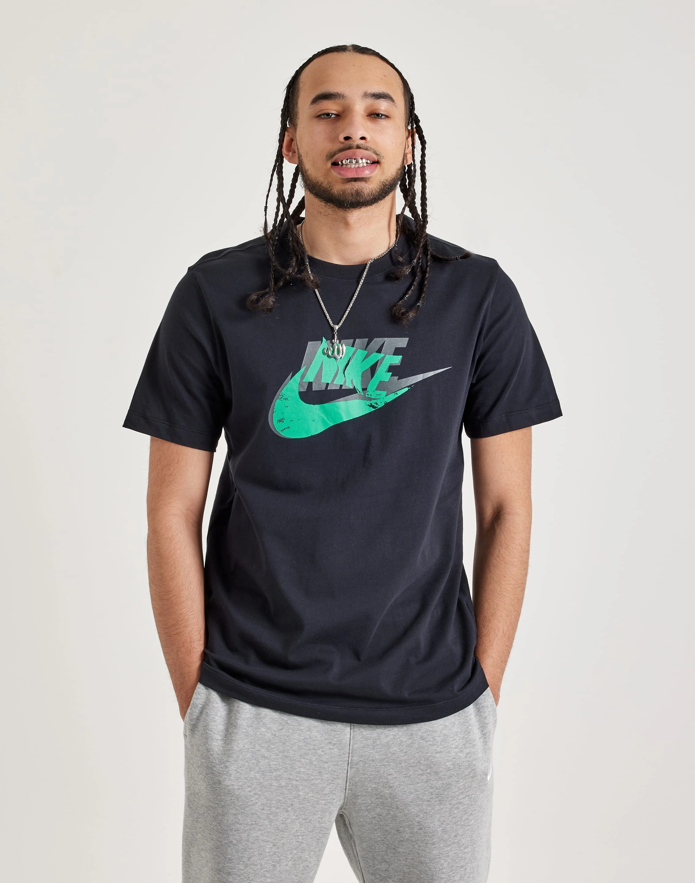 Modern fashion Nike Futura Tee Fashion influencers' recommendations