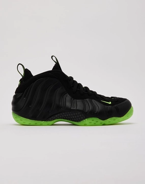 Nike Air Foamposite One 'Black Volt' Formal wear selections Fashion rental