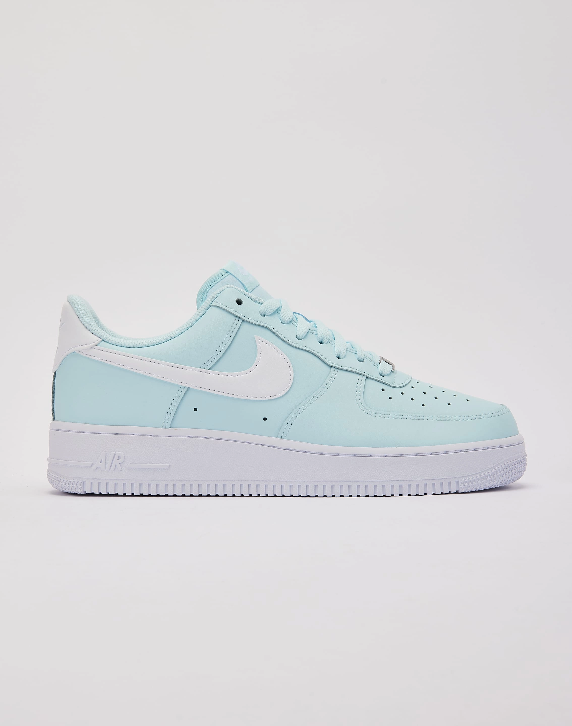Nike  Air Force 1 '07 Fashion must - haves Fashion forecasting