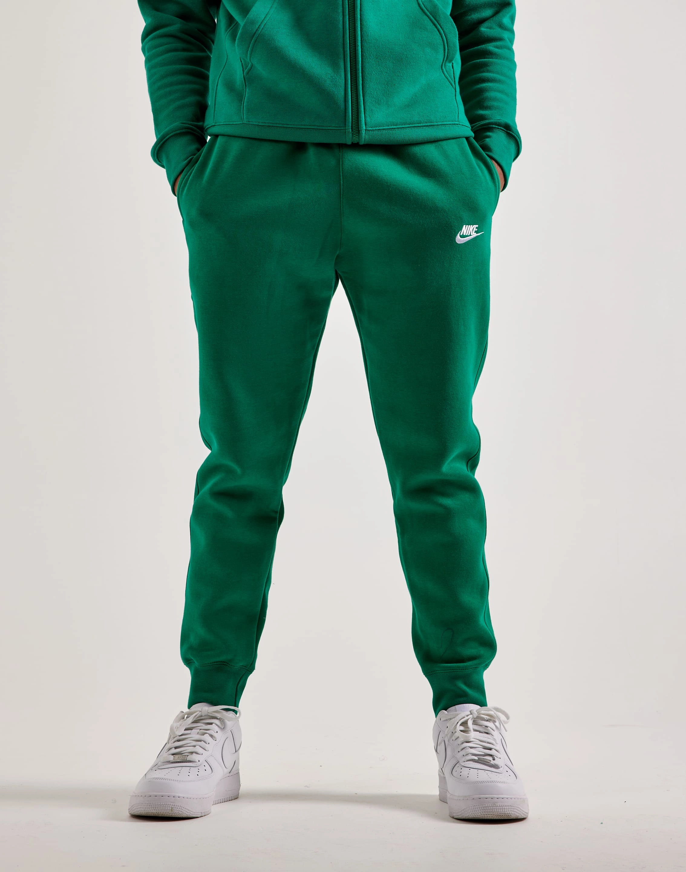 Nike Club Fleece Joggers Leather - material fashion Classic fashion pieces