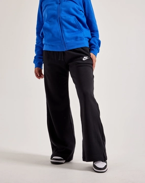 Nike Club Fleece Mid-Rise Wide-Leg Sweatpants Fashion inspiration Stylish products