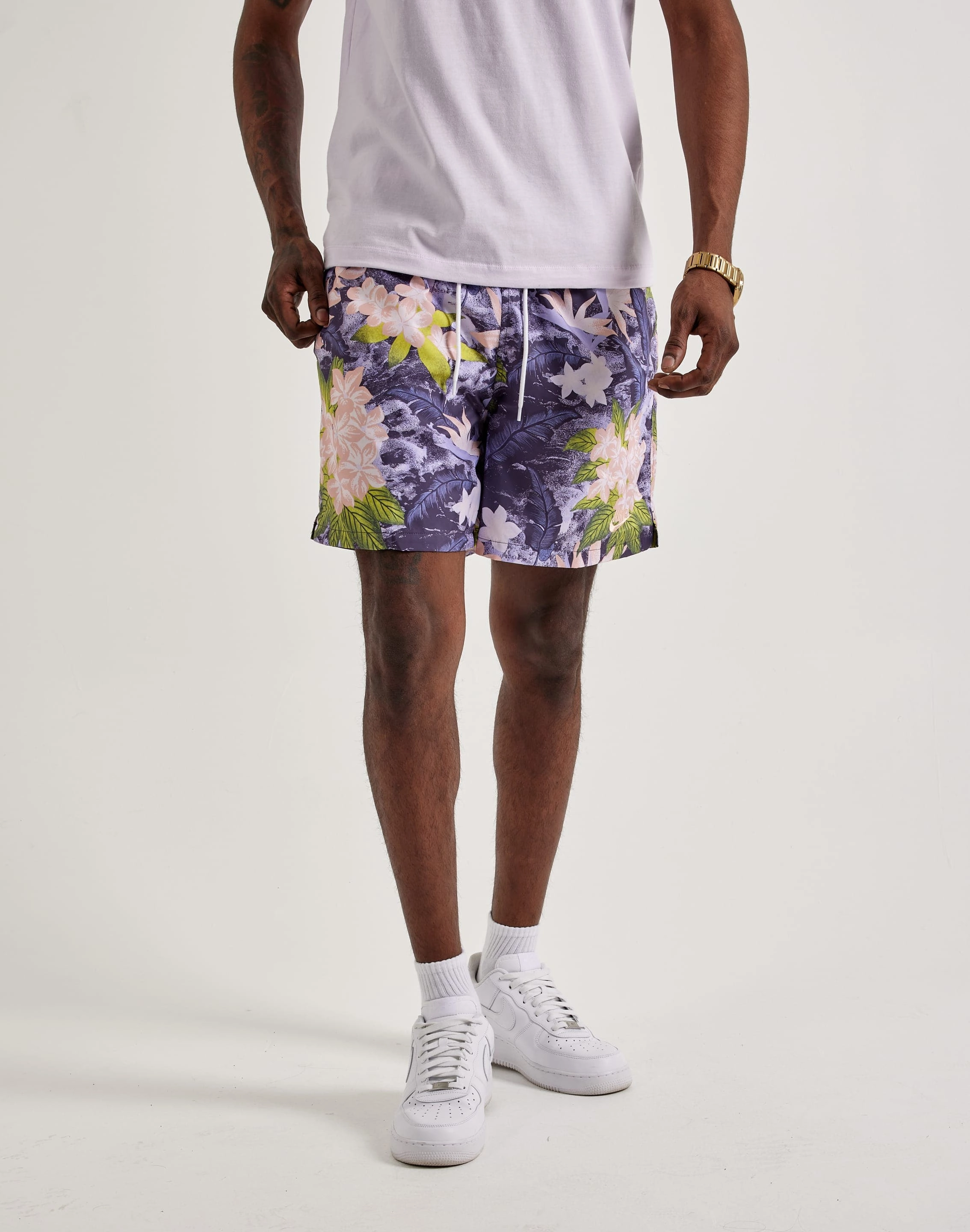 Nike Club Flow Shorts Bohemian style items Hip - hop fashion