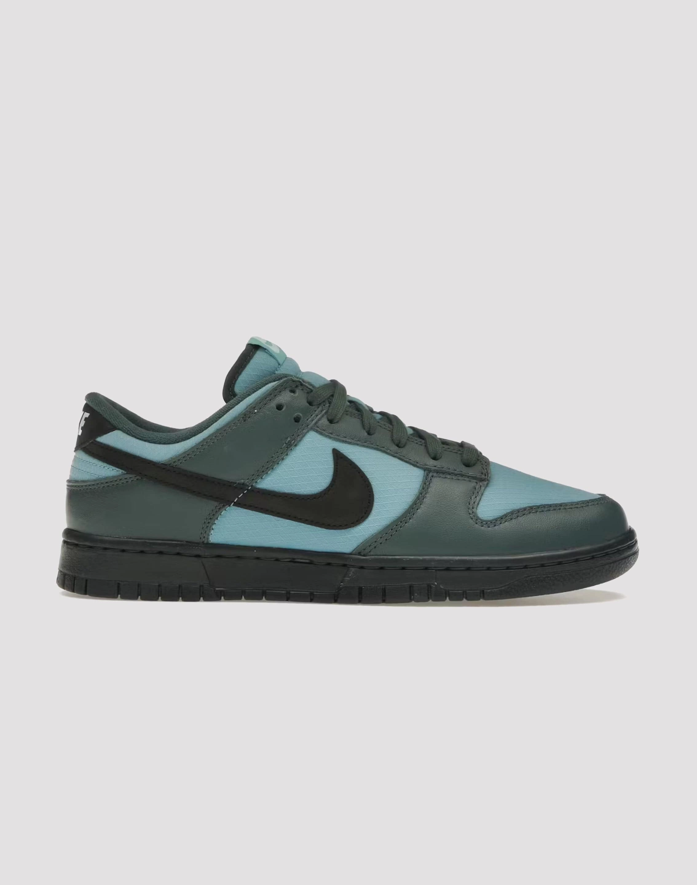 Nike Dunk Low SE Affordable fashion Fashion advice