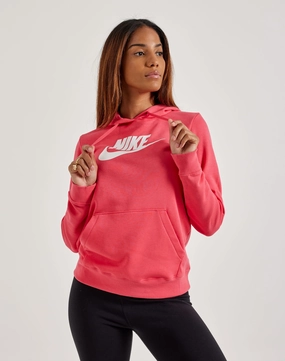 Nike Graphic Club Fleece Pullover Hoodie Classic fashion pieces Fashion boutiques