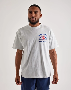 Nike Max90 Basketball Tee Vintage - inspired fashion Fashion trends by region