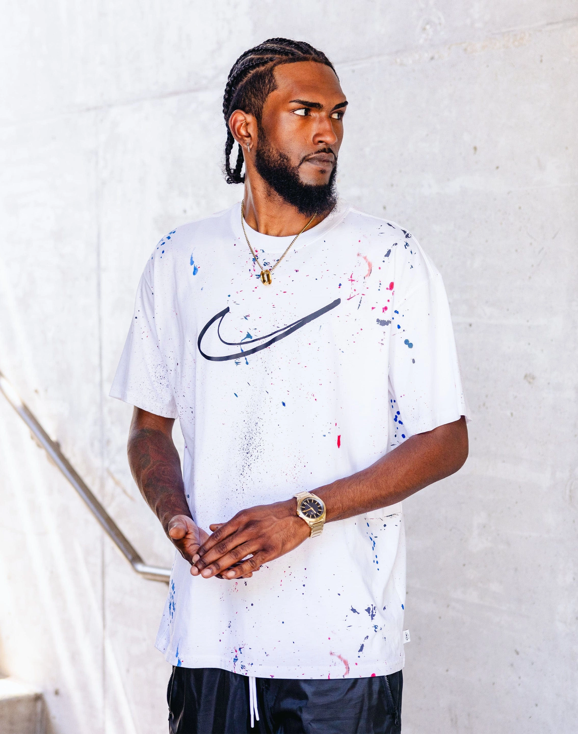 Nike Max90 Breaking Tee Smart casual wear Fashionable options