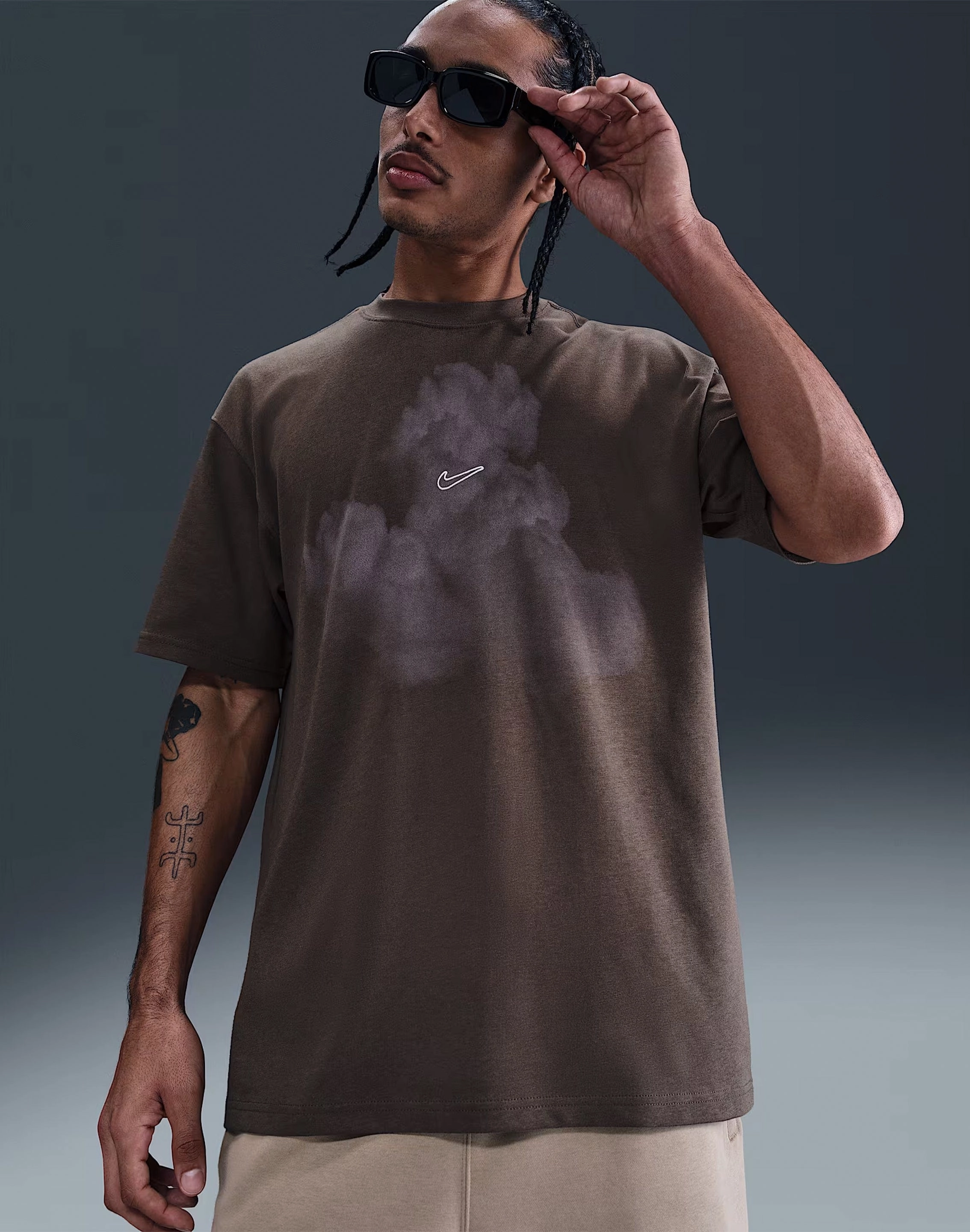 Smart casual wear Nike Max90 Tee Beachwear items