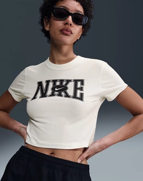 Nike Slim Cropped Tee Athleisure fashion Fashion photography