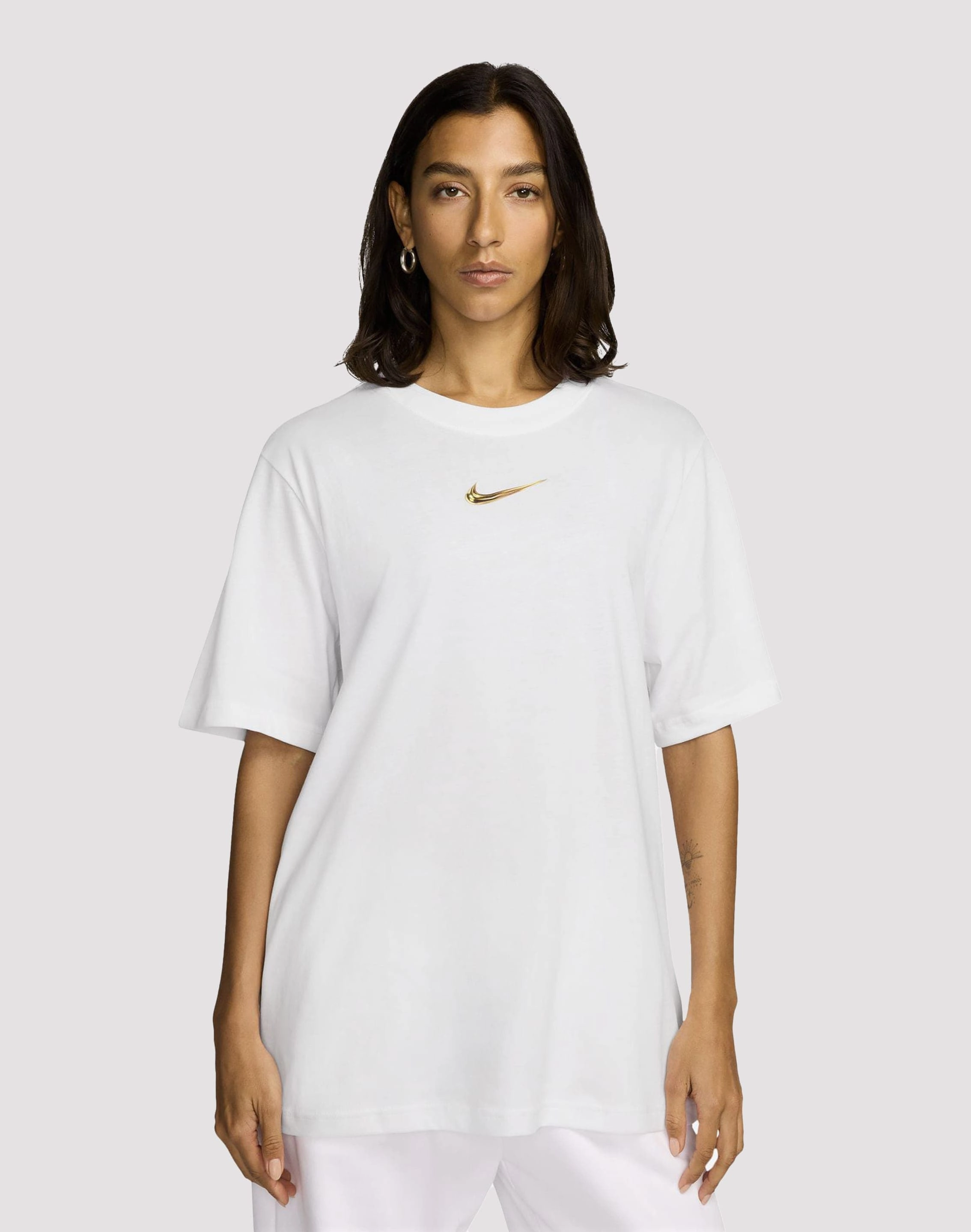 Nike Sportswear Short-Sleeve Tee Runway fashion Beachwear items