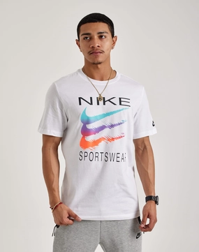 Nike Sportswear Tee Recycled fashion materials Fashion storage (wardrobes, hangers, etc.)