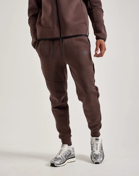 Nike Tech Fleece Joggers Fashion-forward items Fashion history