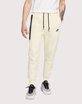Nike Tech Fleece Slim-Fit Joggers Fashion for all ages Beachwear items