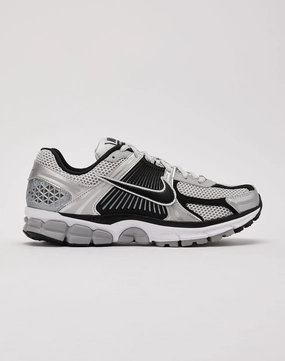 Nike Zoom Vomero 5 Fashion accessories Fashion history
